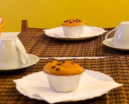 San Pietro Candia 25 بيت ضيافة روما